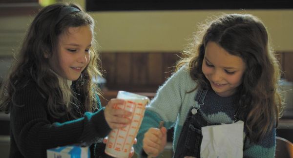 Película: "Pequeña mamá"