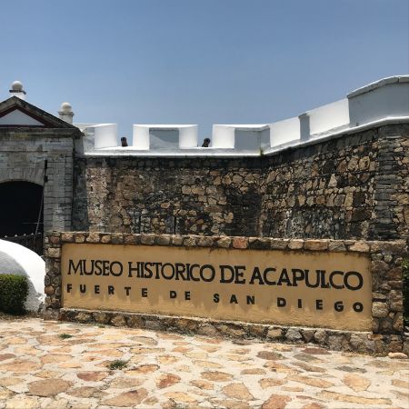 Exhibition: "Historical Museum of Acapulco "Fort of San Diego""