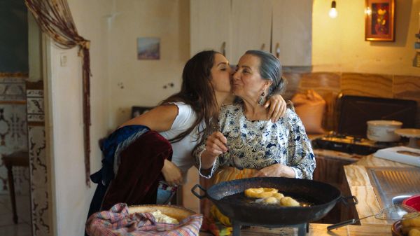Película: "Papicha, niña hermosa"
