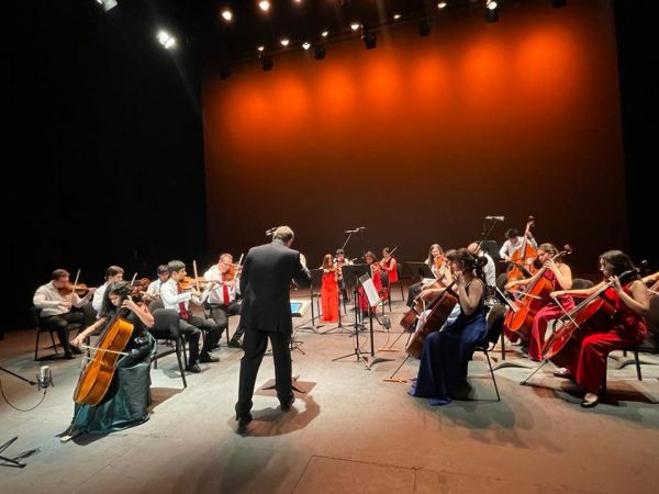 Mexico the color of its music - Youth String Orchestra