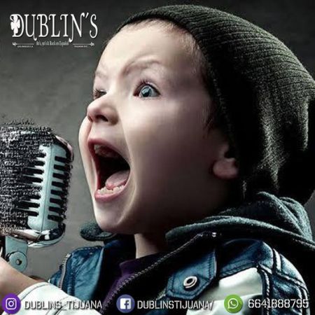 Todos Los Jueves Son De Karaoke