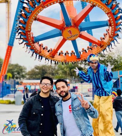 SIX FLAGS MEXICO + MICHIN AQUARIUM AND ILLUMINATED VILLAGE