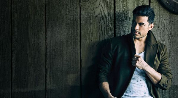 CARLOS RIVERA